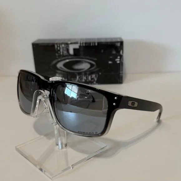 Oakley Holbrook Two Tone Polished Dark Ink Fade 9102 POLARIZED Silver - Picture 3 of 8
